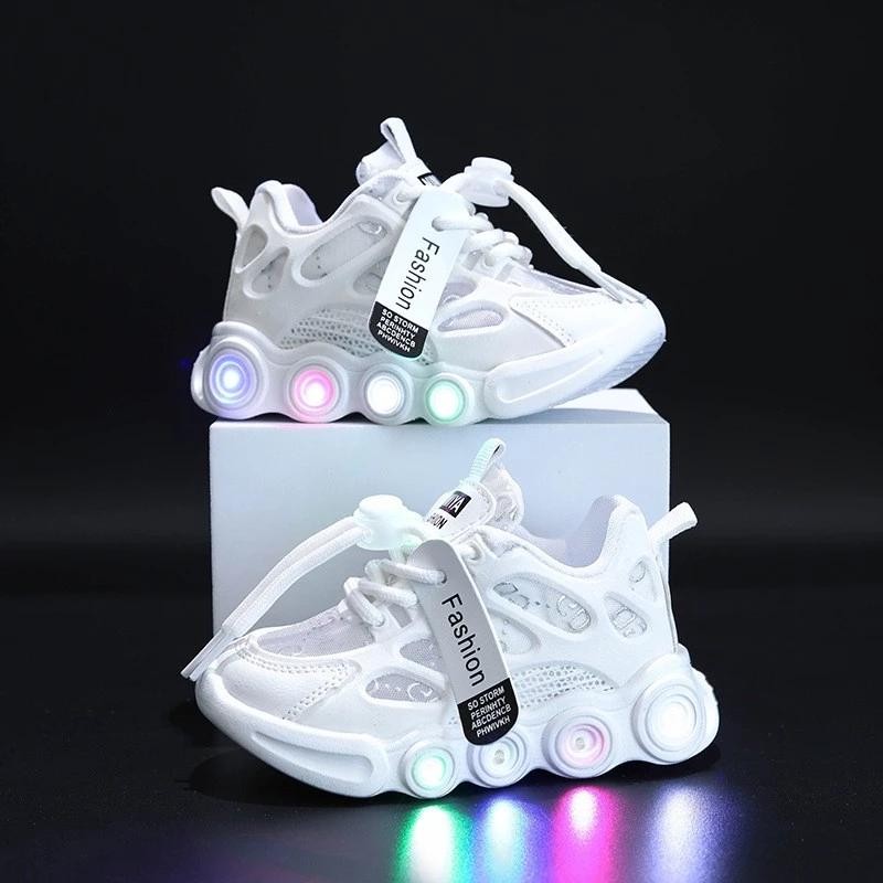 KIDS LED SNEAKERS